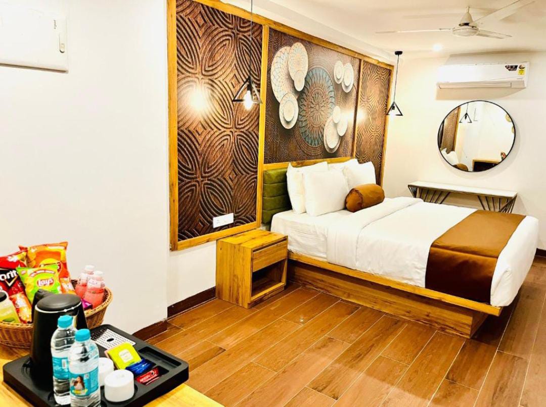 whatsapp image 2025 12 01 at 5.32.17 pm (1)